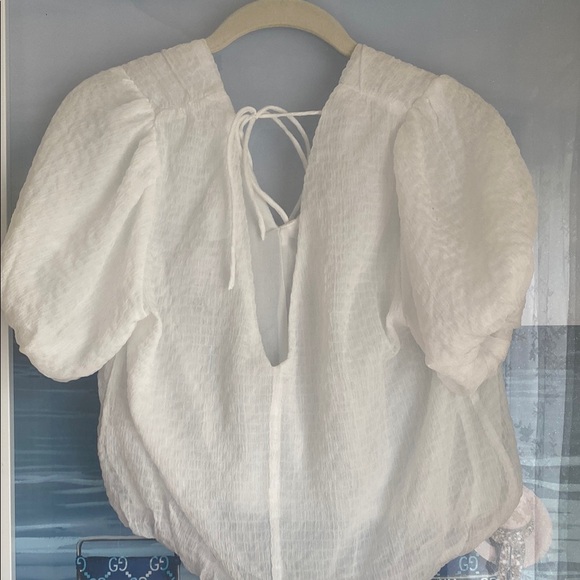 NWT ASTR the Label, Bubble Sleeve Gauze Top, Medium - Picture 7 of 9